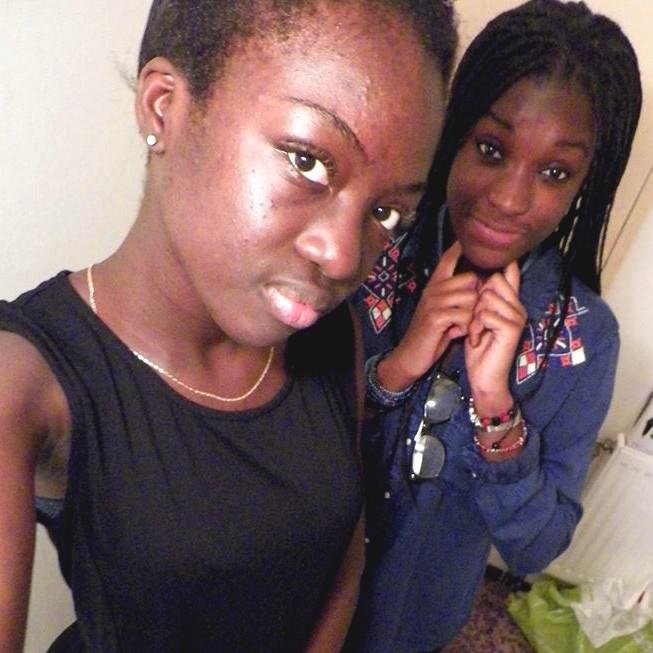 69 lyon ma zone la trik mon pote Snapchat : Weezyaissa69 Facebook : Aissa sylla Instagram : Weezyaissa69
 #TeamADB
#Team69
#TeamAlonzo