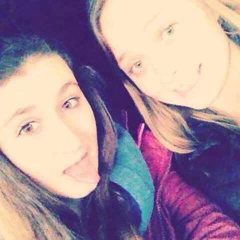 _6MOW_'s profile picture. Bekka&Ella. Just two girls, swagging out at life.