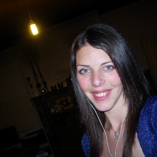 ChaniRoo's profile picture. 