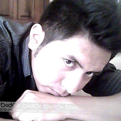 ESCUCHO Trance y todo lo referente a la musica ELECTRONICA ,chofer de profesion ya mismo hago la tesis trabajo en la empresa electrica Ambato,estudie ingenieria