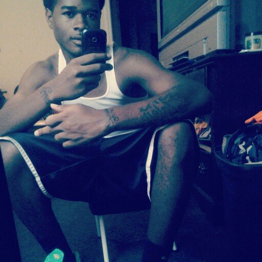 Kik: johnson_097 Ig:@jalennnj