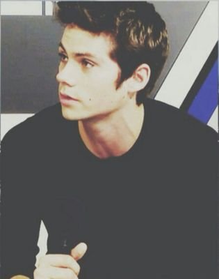 I lose a lung everytime I see Dylan O'Brien.