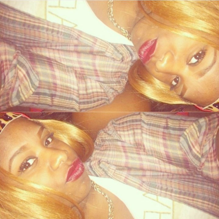 ♥  Kik--- suckmii_reddlips,
19,
Judge me not!!
Oddly natural beauty,
Black
puerto rican,
Curly/blondie
