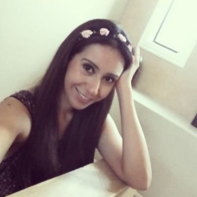 Soy una peregrina en esta tierra , mi tesoro no está aquí por que mi ciudadanía es del cielo.