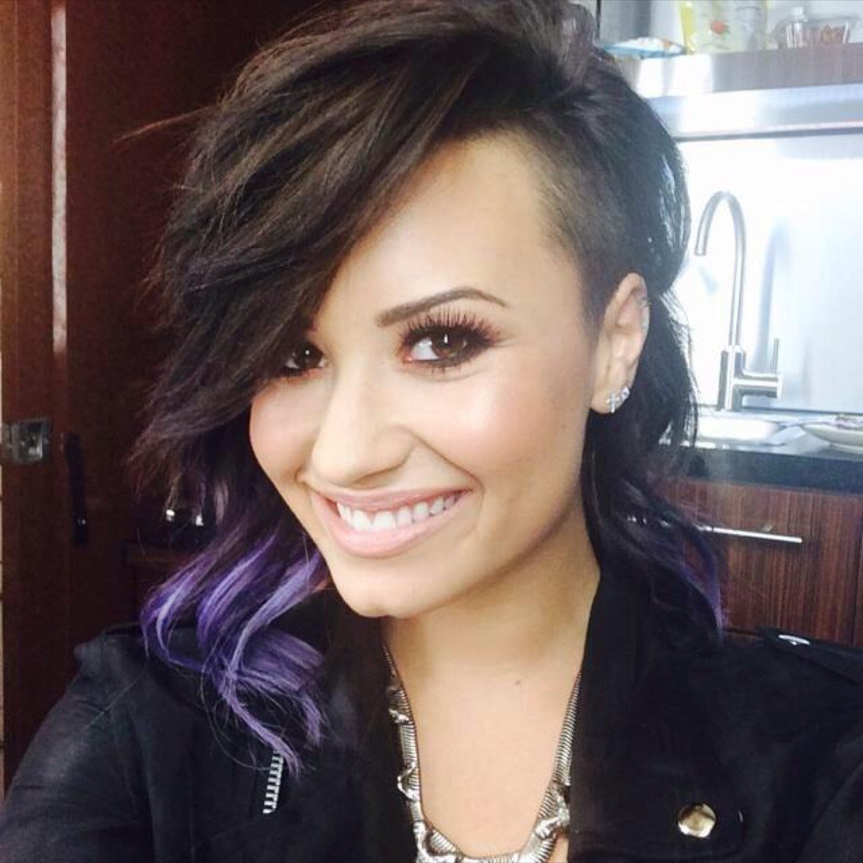 lovatic. ----- I follow back :)