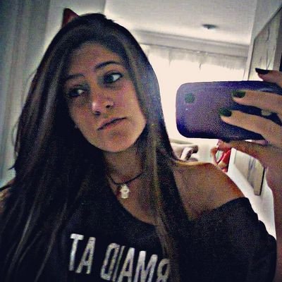 Amor não é aquilo que te aquece por dentro e te deixa feliz. O nome disso é TEQUILA