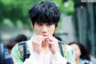 ©1997 Lee Jun Young Maknae from U-KISS