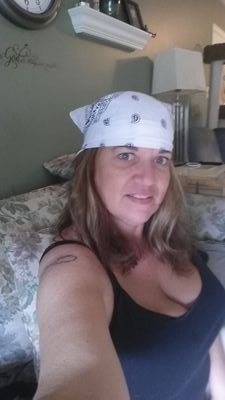 I only play the role of a White Girl! (lol)  Single SCORPIO, LOVES GOD, Fishn, Campn, Swimn, anything Horse related, Readn & FamilyTime  Dreads~Tatts~Piercns