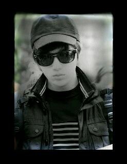 arya_bagas01's profile picture. 