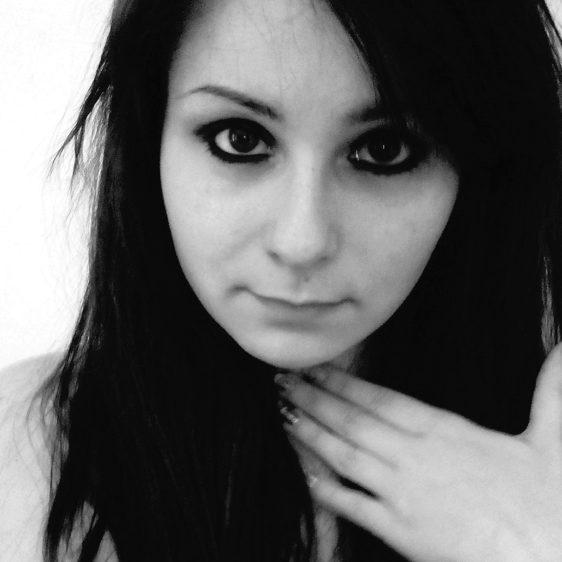 Piuma_volante's profile picture. Collezionista in equilibrio precario.