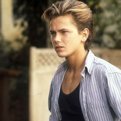 Hey there i'm Chris Chambers i'm 16 and a trouble maker, i'm kind of a loner and leader a small gang of messed up teens no one wants [Rp #standbyme]