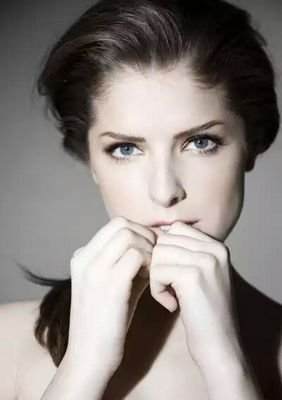 Self taught computer expert, Hacker, Shopgirl/Waitress. Waiting for her chance to avenge the past. (DW RP/18+/Single)