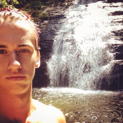 ConnorP1996's profile picture. wild