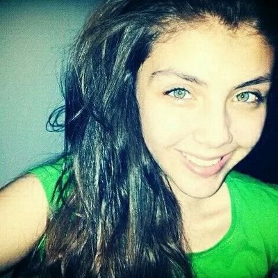 ^MAVİ~YEŞİL^ [AŞK] merve nida busra üç adım var -,-