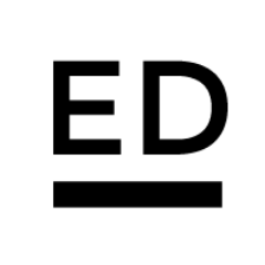 We are a German graphic designer and a Portuguese web developer working together on interesting international projects.