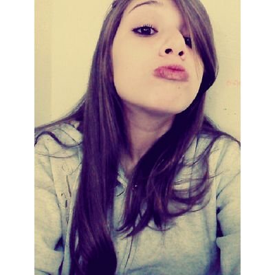 - Tenho um modo diferente de demonstrar oq sinto *--*