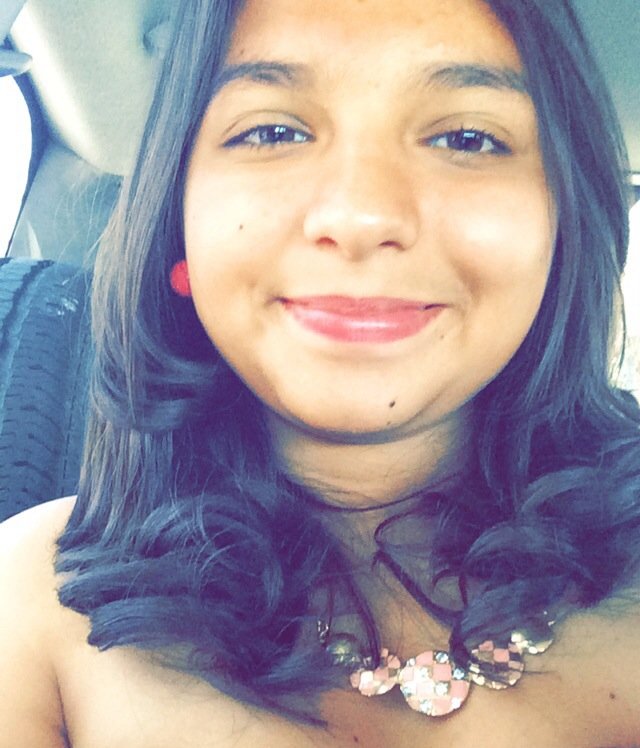 New to twitter  
 Follow me i will follow back ✌️
