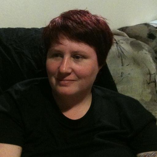 angie4chivas's profile picture. huge  music  junkie  but absolutely  love  Kelly Clarkson  and  pink  and  jack of all trades  at the  moment
