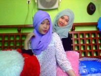 Ayah+ibu is my everything :*  sayang Keluargaku, kesuksesanku kebanggan mereka                       Mahasiswi di Universitas PGRI