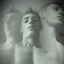 stephi_sergio's profile picture. 