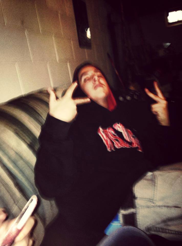 toofooli414's profile picture. Love to Blow on that strong nd Spit them Rhyms