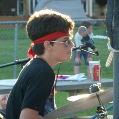 rushzepcrue's profile picture. Hi, my name is Jason Kendall and I am 12 and have been playing drums for 3 yrs. Im in a band called the hot shots who play parties. Bands:rush, zep, crüe, floyd