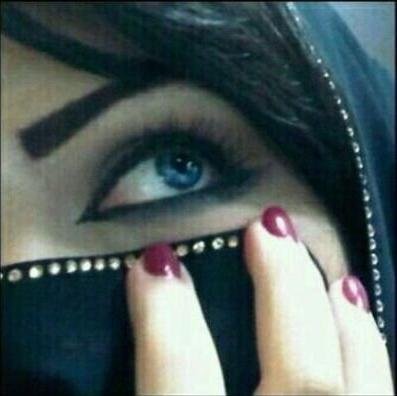 ‏‏‏فتاه لم تدخل في العشرين بعد | تتمنى الجنه من تحت اقدام امها | دخلت هنا وسويت فولو ؟ الله يسعدك ويا جعلك في الجنه | تقرأ البايو ؟ استغفر ربك عشر مرات