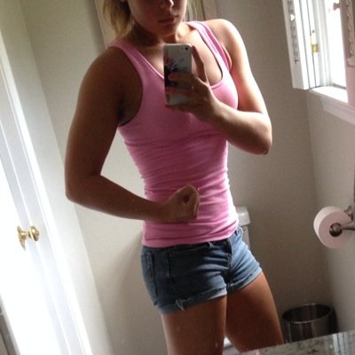 17. love to cook. in love with fitness. no goal weight, just a goal lifestyle. devoted to healthy eating and even healthier living.