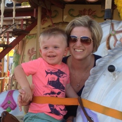 ashleyhall7512's profile picture. 