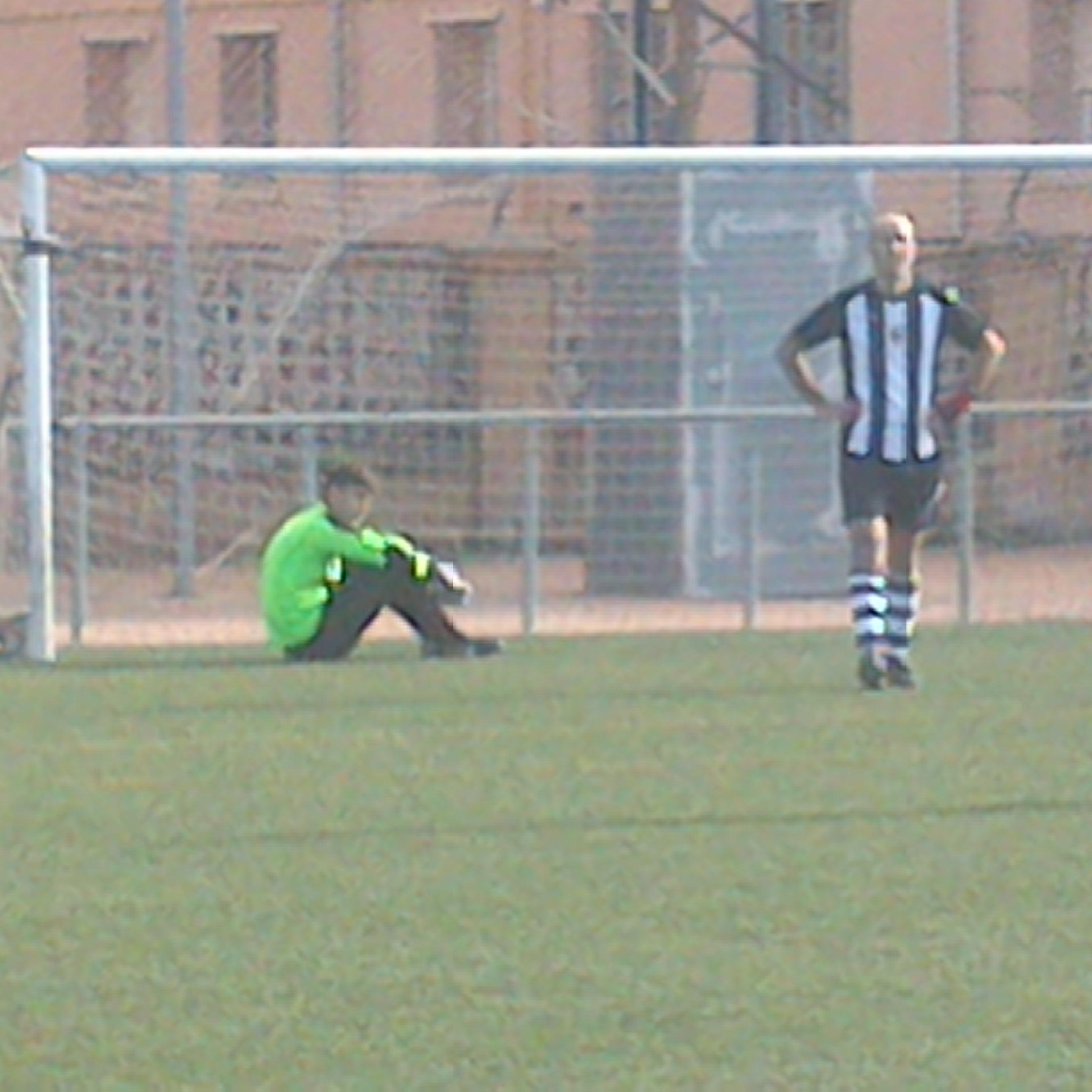 Equipo de cuarta división de fútbol 7. No jugaremos de manera brillante pero lo pasamos de lujo. Debéis venir a vernos todas las tardes de domingo. 9º