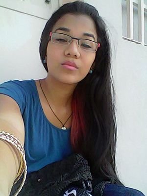 Ser feliz no es tenerlo todo en una vida perfecta. pin:79311BCB !