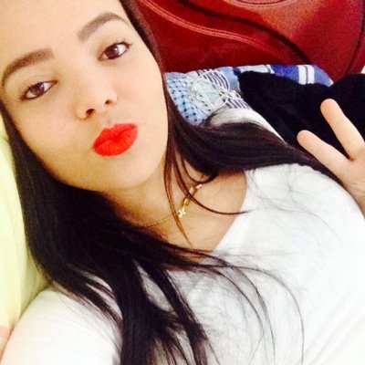 Um amor vai curando o outro, até que a gente encontre um que não machuque, que não maltrate, e que não deixe o próximo existir.