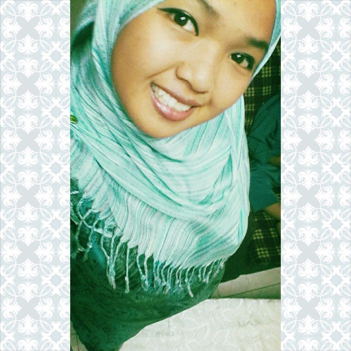 just call me yan/bondeng . very friendly and always keep u'll in my soul . take it easy is good :)