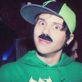 Eres una criaturita del señor? Sigueme :'D dale calooh
