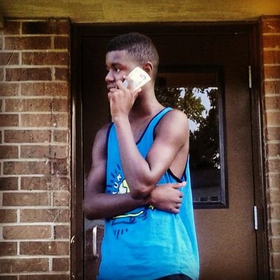 God/Family/Basketball  Kik : Boomain_901 Single Follow Me i Follow Bakc .