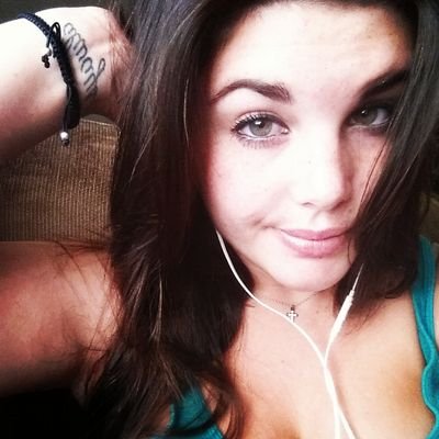 Megatron On Twitter Dudes With Hot Bods Are Assholes Get A Chubby White Guy With A Cute Face And Personality Looks Aint Shit
