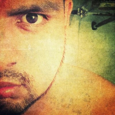 lenzho1804's profile picture. El idiota mas grande del mundo.