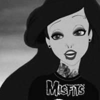 ladycode101's profile picture.