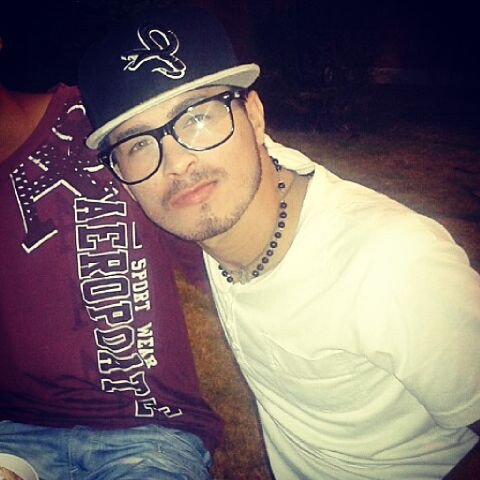 Futuro Contador Publico, Mi pasión el BAILE , enamorado de mi FAMILIA, creyente de DIOS y su tiempo PERFECTO.