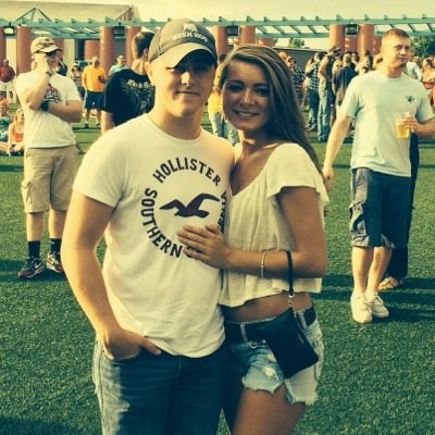 gabbypaigebee's profile picture. •Live Life Beautifully•
Jimmy Ray♡
Taylored Tiaras☮ 
|University of Louisville|