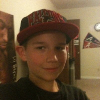 Like 2 chainz im to different love to laugh and doesnt care life is a game so play it