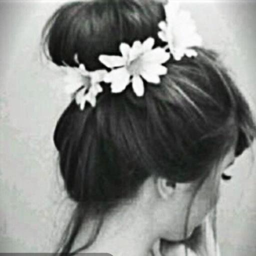 ‏‏‏‏‏انثئ مزاجججيه..عاشقه للشقرديه التويت بالنسبه ليه تسليه فقط لااكثر..الخاص مهمل..