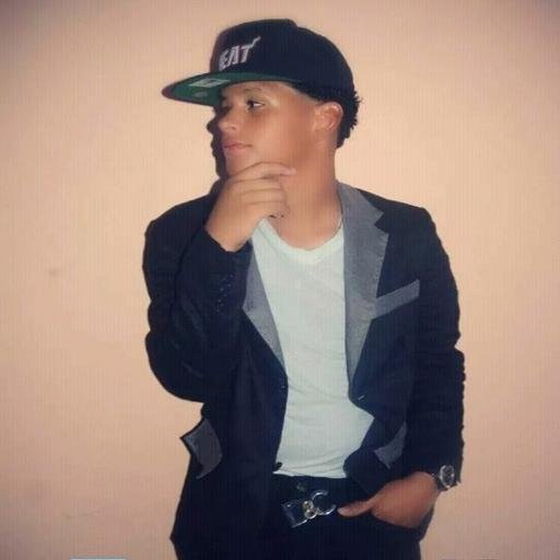 ARTISTA URBANO! Contactos: 8293503293 RD; #MeQuierenTirar -Puedo Decir Que Soy Completo #Versatilidad! I Love Music And Basketball☆☆★