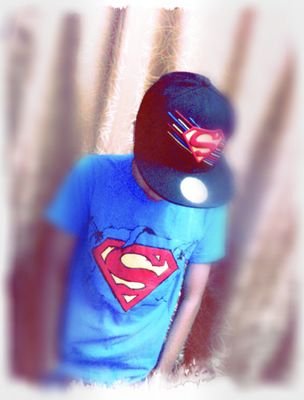 Hii I am Nasrul. 14 years old .     I LIKE KPOP          (ID WeChat : Ok_ok70)
