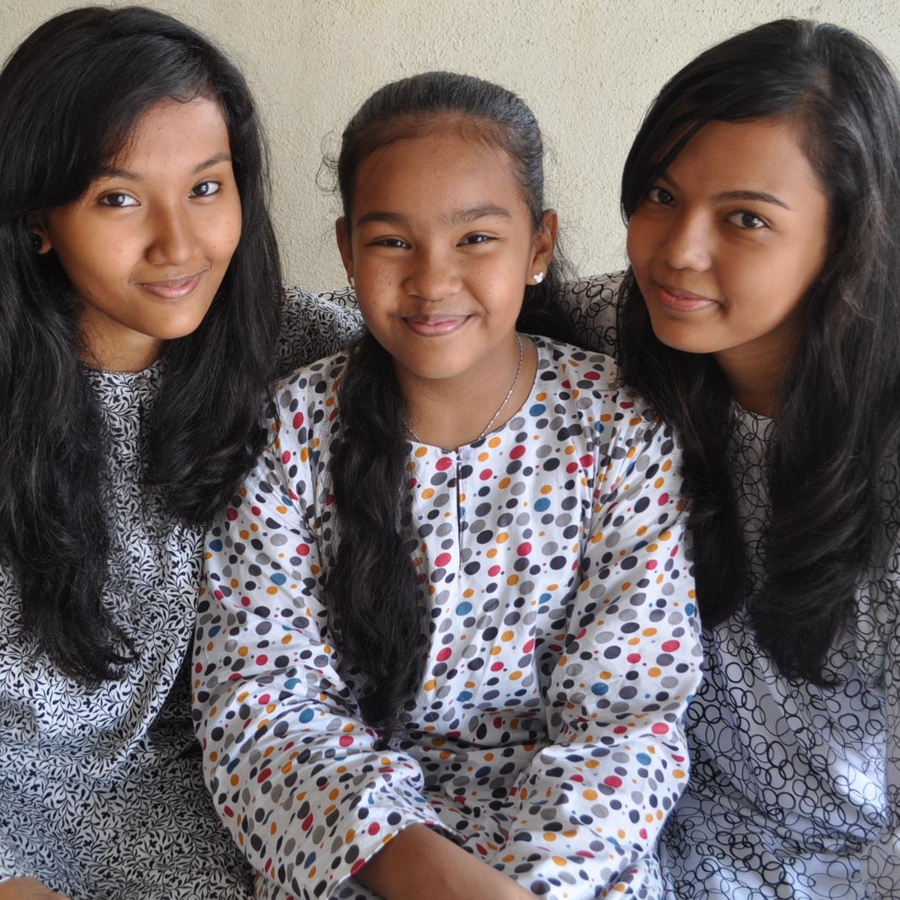 28_kharrthenah's profile picture. life is not about waiting for the storm to pass, it's about learning to dance in the rain !