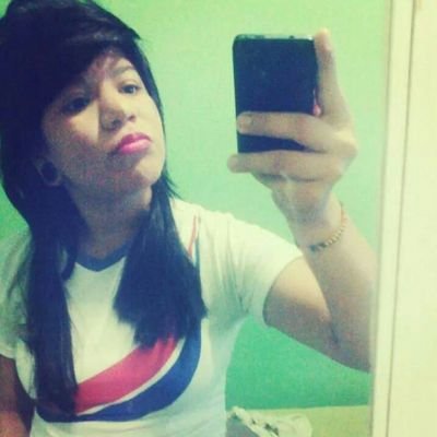 Thaina dias moraes, Becker-Pa, 17 anos, signo Aires, sou feliz e amo meus amigos é gosto de fazer novas amizades!  ♡