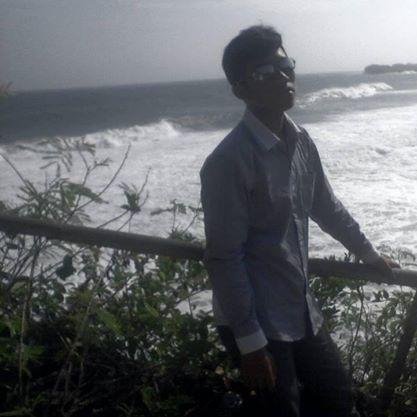 my name aditya,TTL 28,07,99 liburan ng pondok sek ya!!!