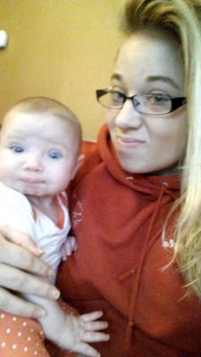 billips_mikayla's profile picture. 18  engaged to jake Smith and I have a a daughter