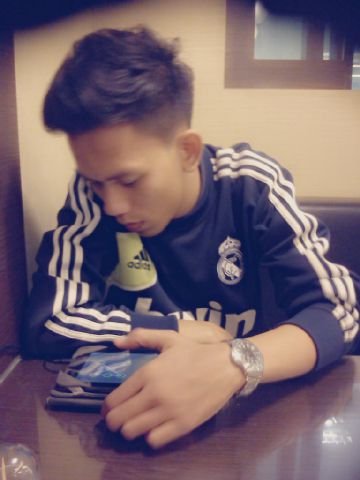 *my style is my way*
 -Football Lover & Musiclicious- #Romanisti #Madridista