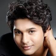 student of delhi university.... fun loving boy intrstd in makng frndz...watchng movies,listing music...